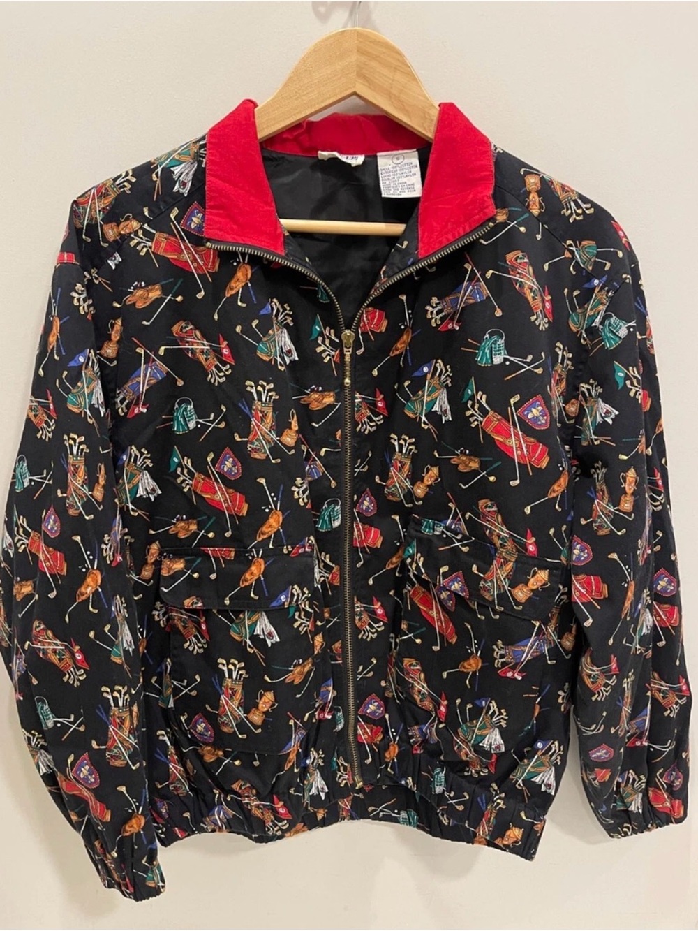 Vintage Women’s Golf Themed Jacket with Multi-Color Print and Red Collar